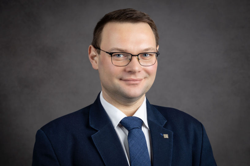 dr Jarosław Kinal